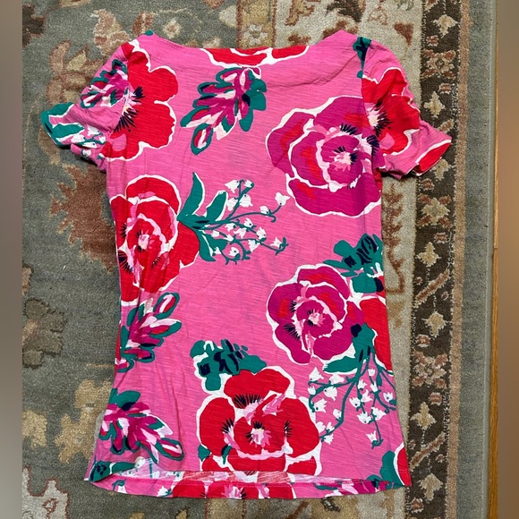Lilly Pulitzer pink tshirt - Picture 2 of 5